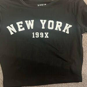 Women’s black New York tee shirt 199x